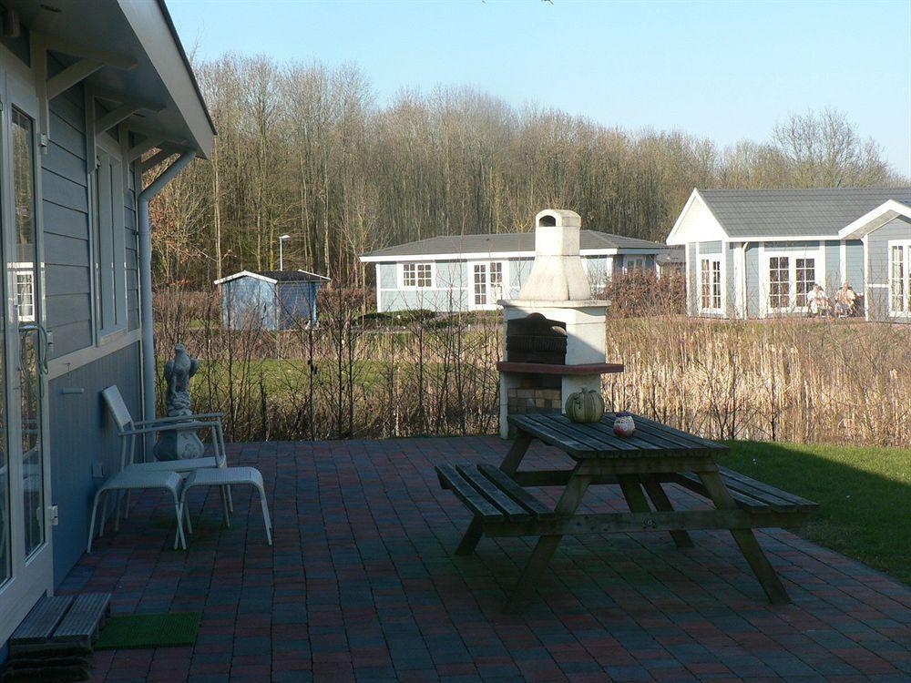 Hotel Naturistenpark Flevonatuur Nijkerk Exterior foto